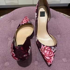 White House Black Market Floral Fabric Pump, Plum, Pink and Blue Size 7.5M